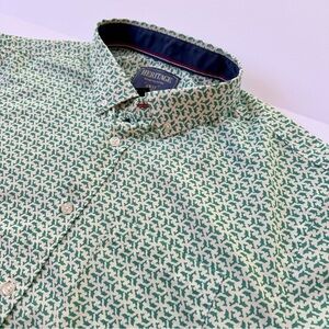 Men’s Heritage Report Collection Short Sleeve Shirt Dolphins Pattern Size XXL​​​